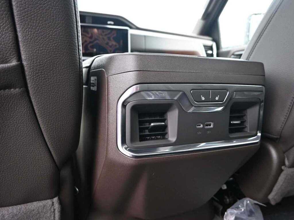 2026 GMC Sierra 3500HD Denali