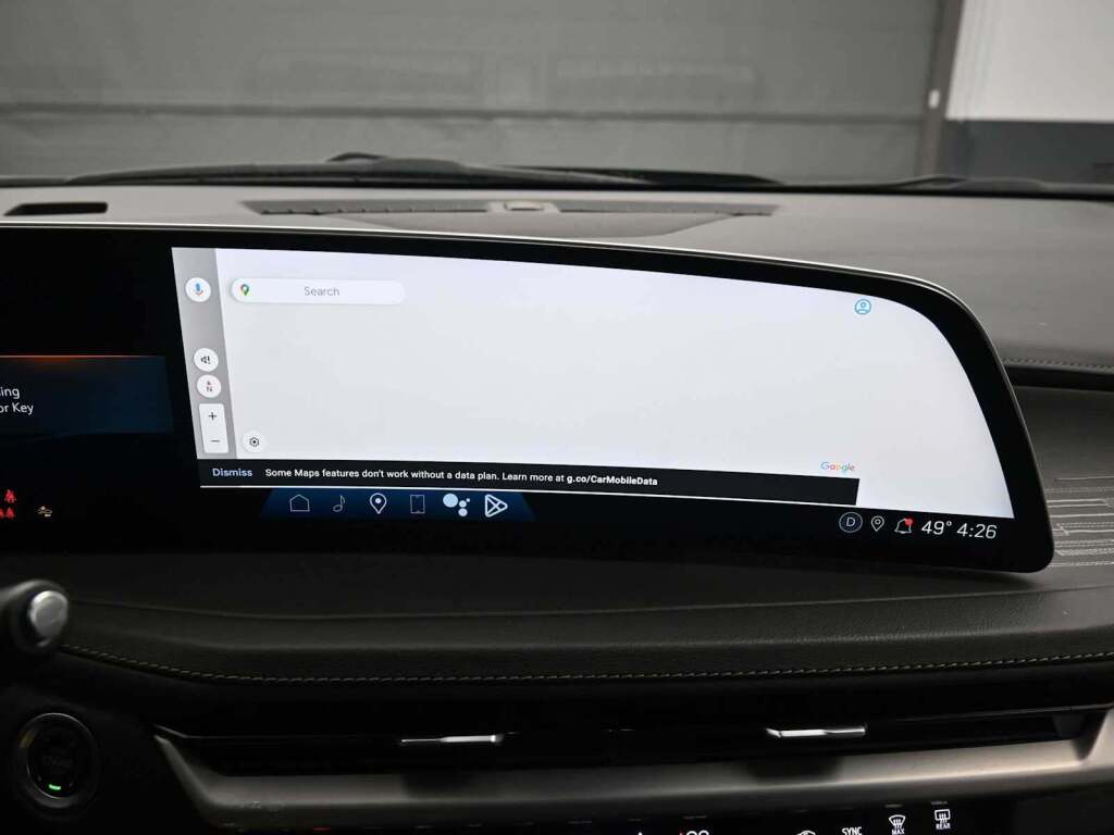 2024 Cadillac XT4 AWD Premium Luxury