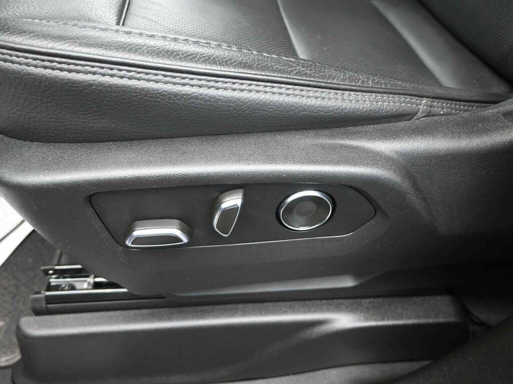 2021 GMC Yukon 4WD Denali