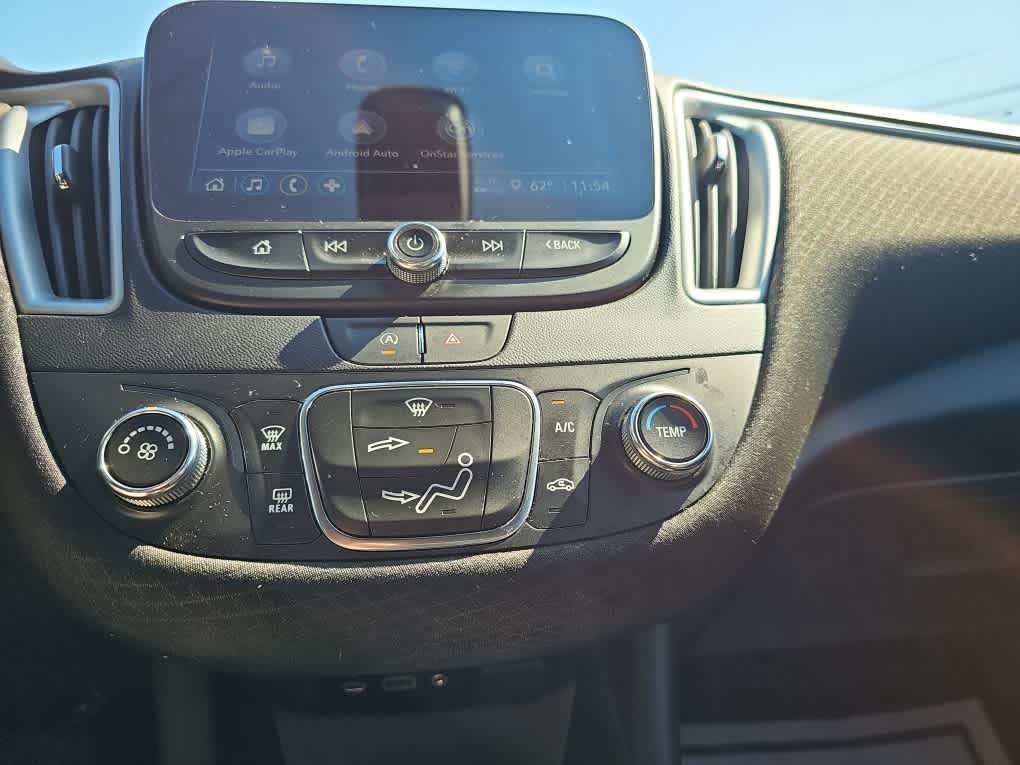 2022 Chevrolet Malibu FWD 1FL