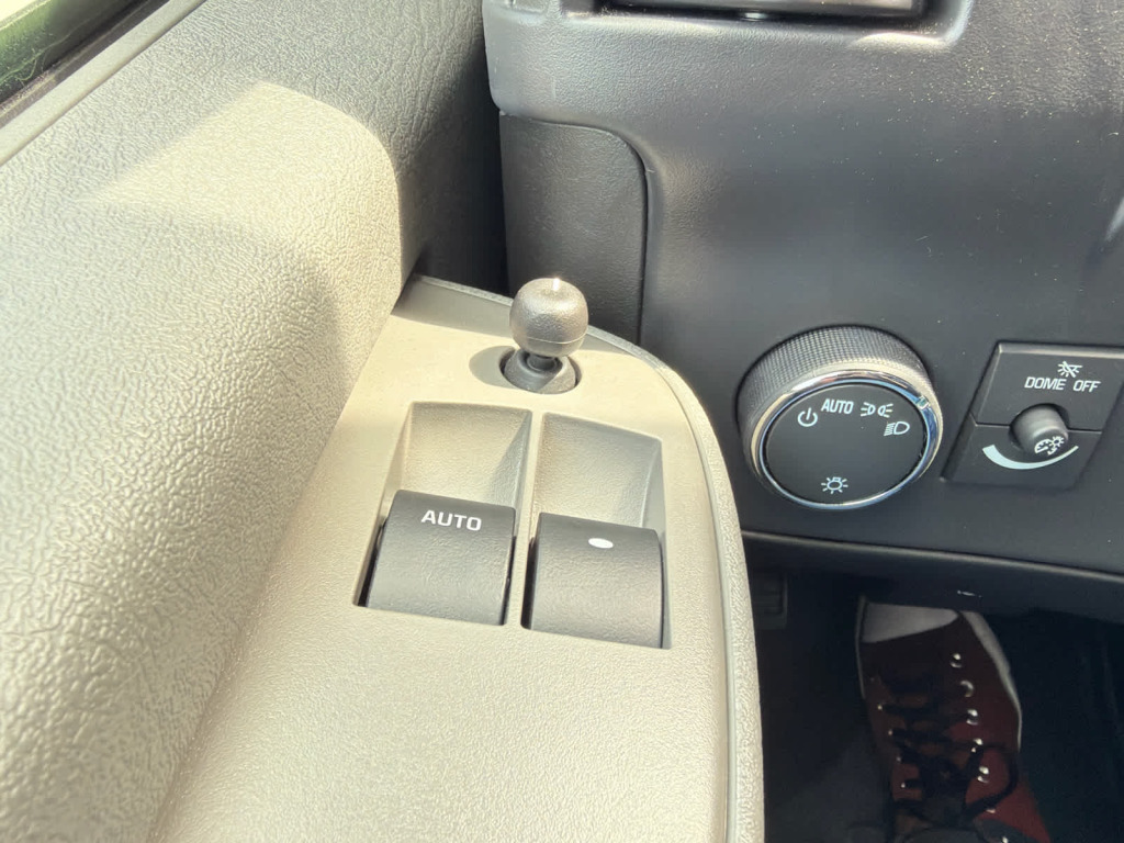 2025 Chevrolet Express Cargo RWD 2500 Regular Wheelbase WT