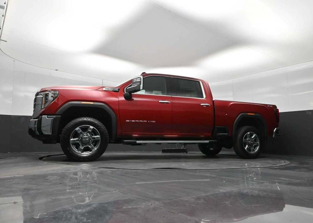 2026 GMC Sierra 2500HD SLT