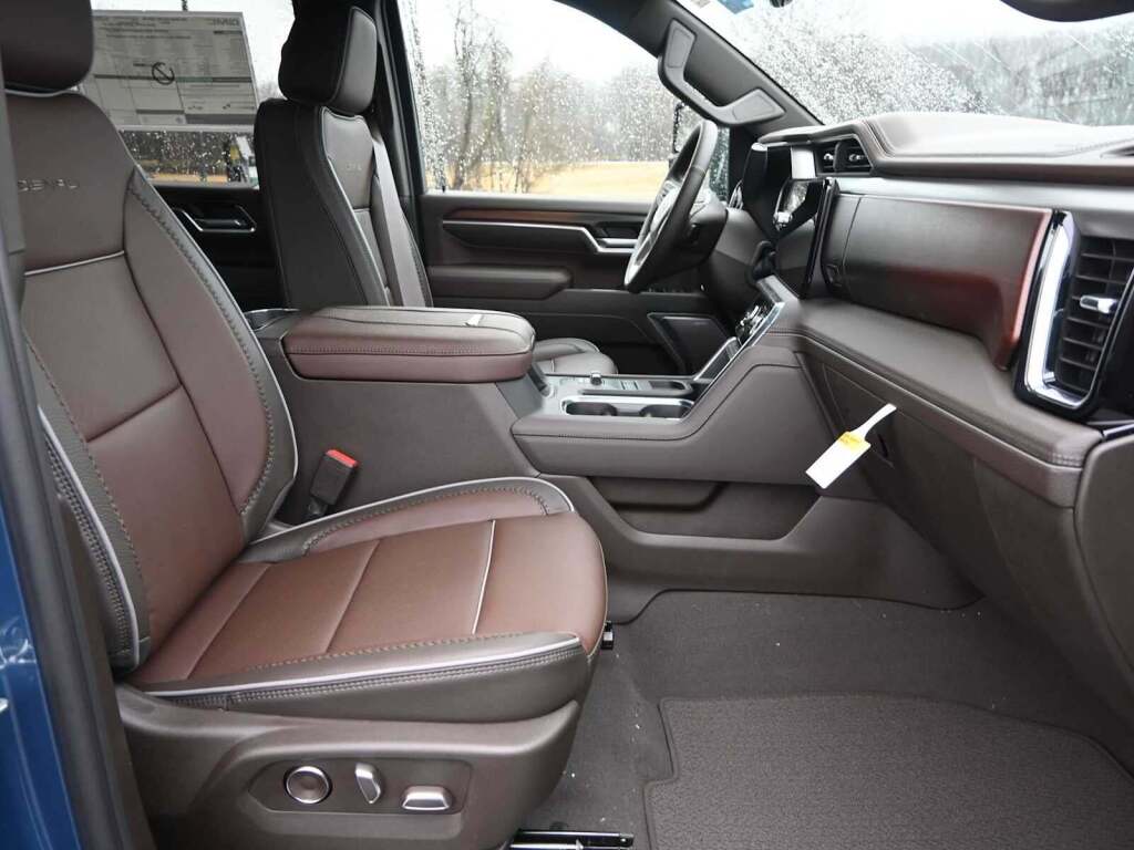 2026 GMC Sierra 3500HD Denali