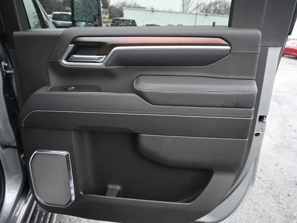 2026 GMC Sierra 2500HD Denali