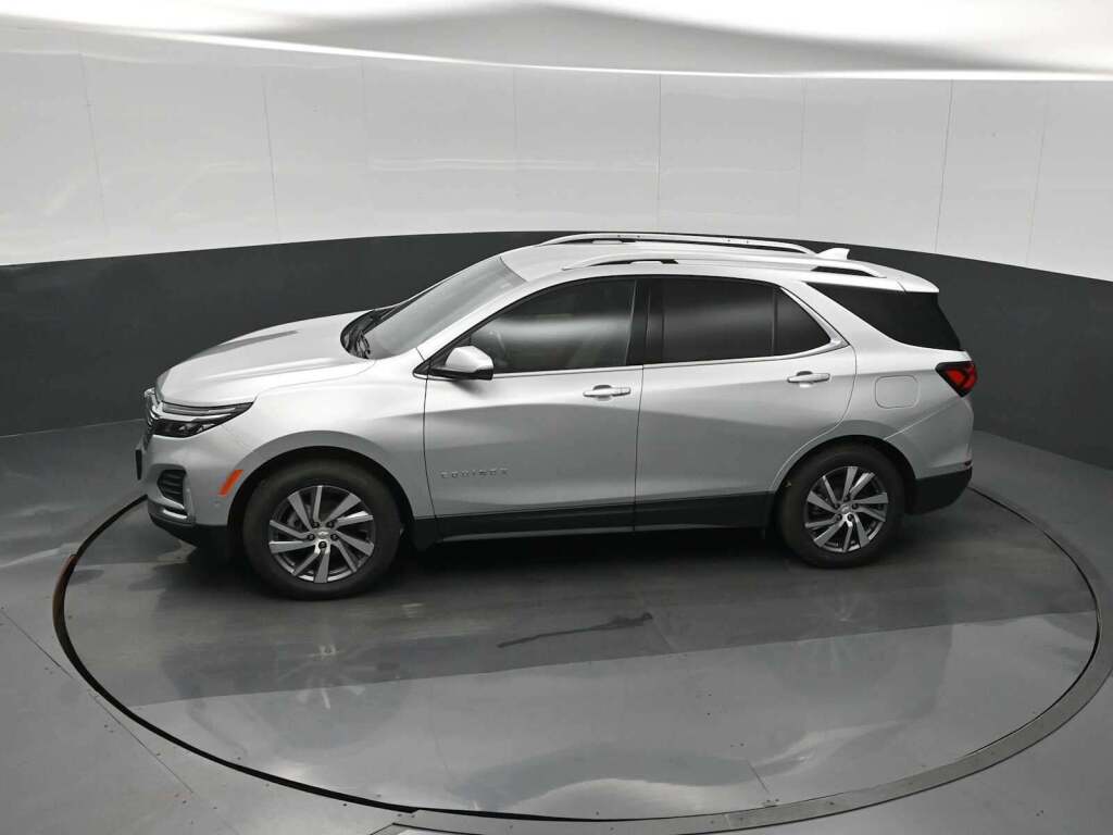 2022 Chevrolet Equinox AWD Premier