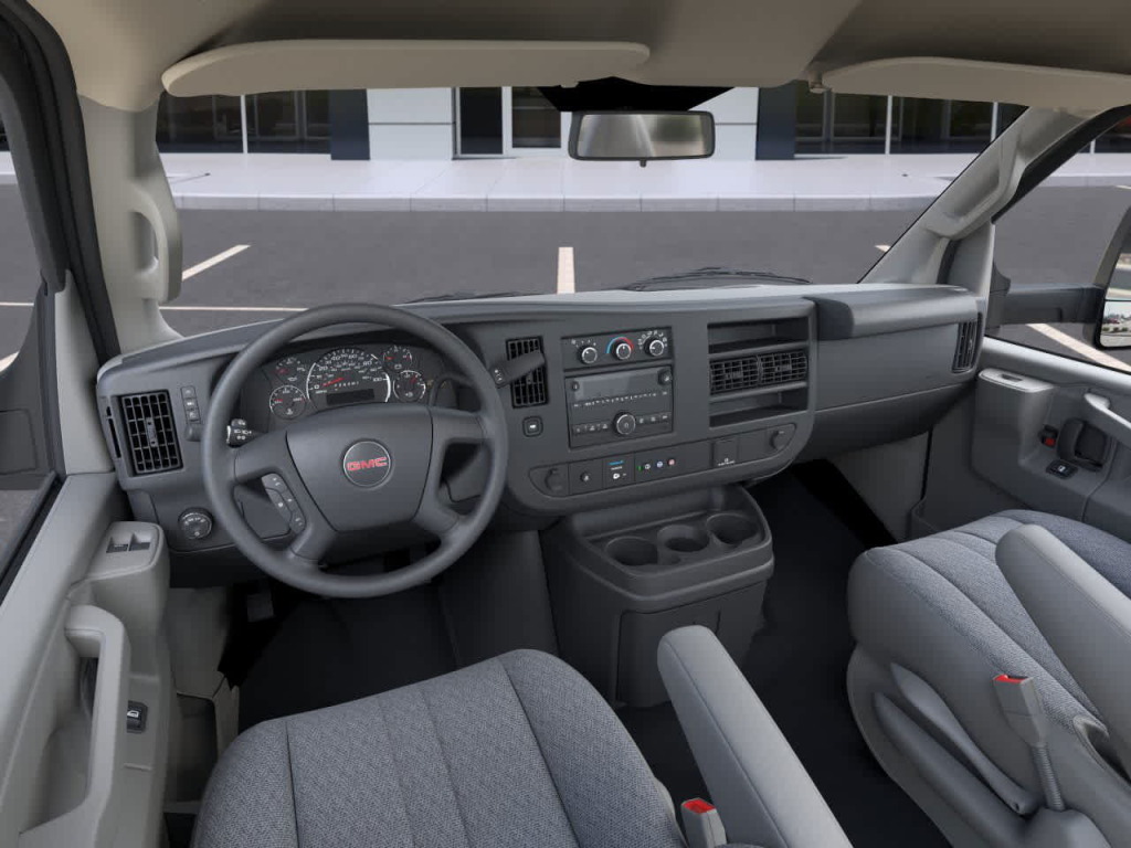 2025 GMC Savana Cutaway Work Van