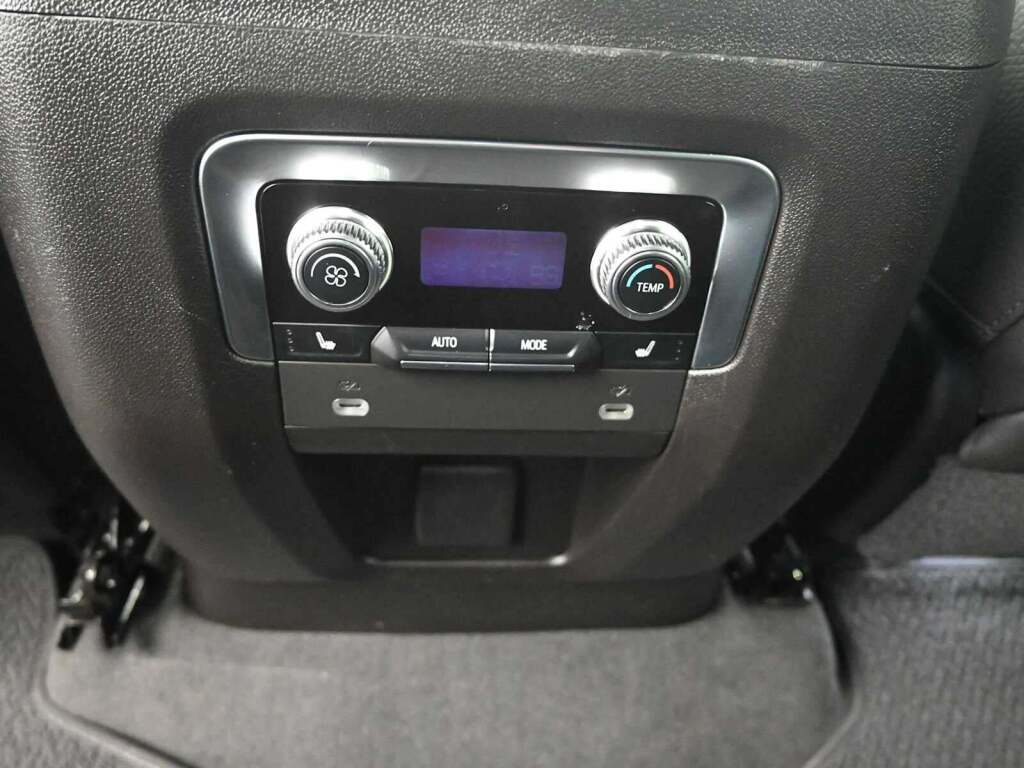 2021 GMC Yukon 4WD Denali