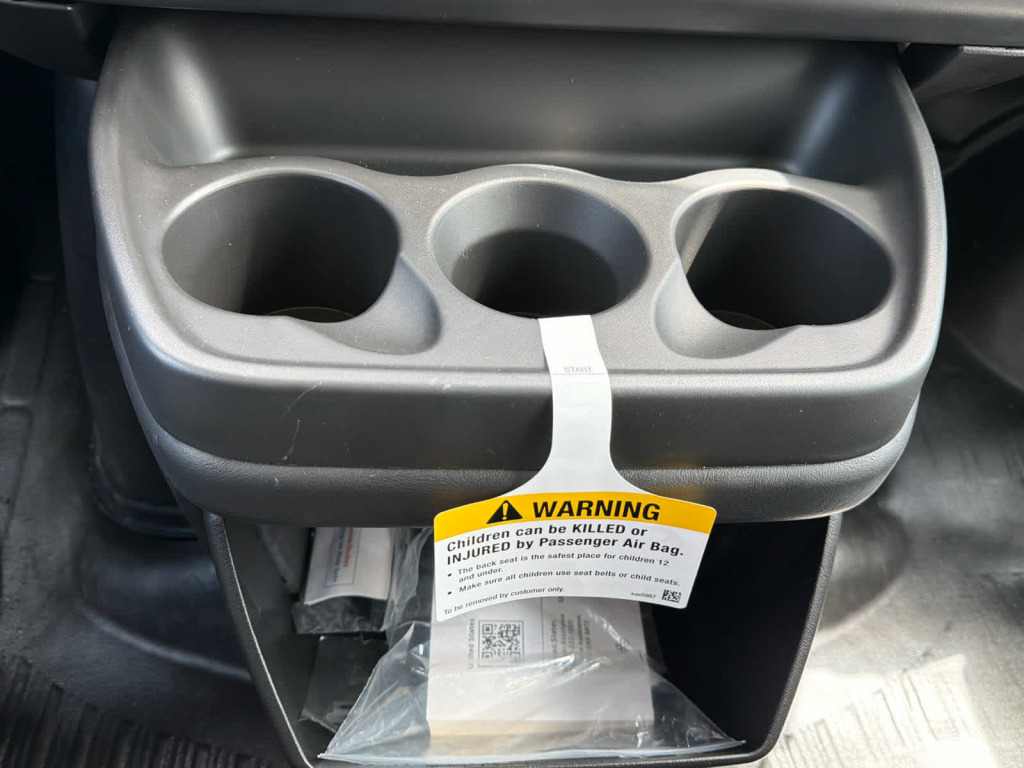 2025 Chevrolet Express Cargo RWD 2500 Regular Wheelbase WT