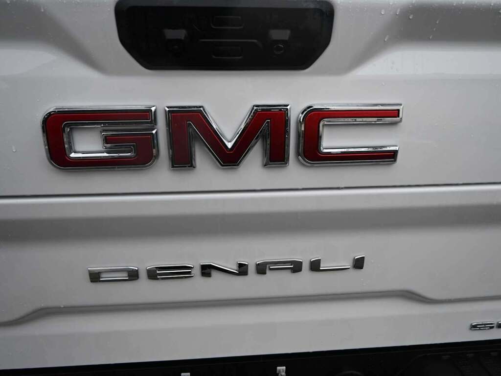 2026 GMC Sierra 3500HD Denali