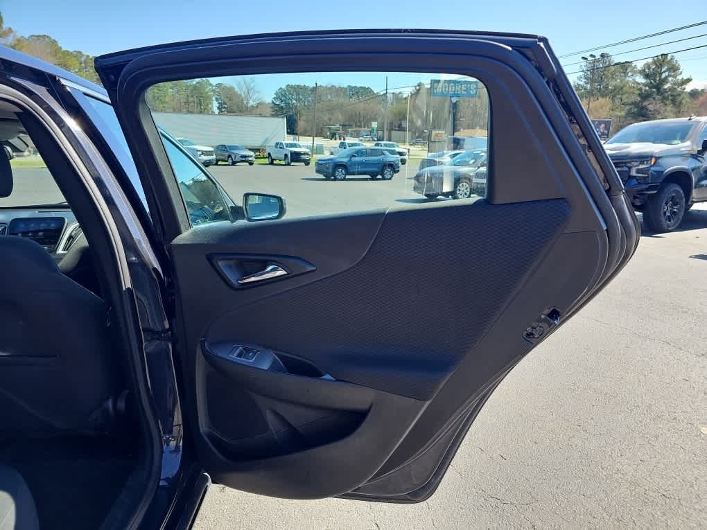 2022 Chevrolet Malibu FWD 1FL