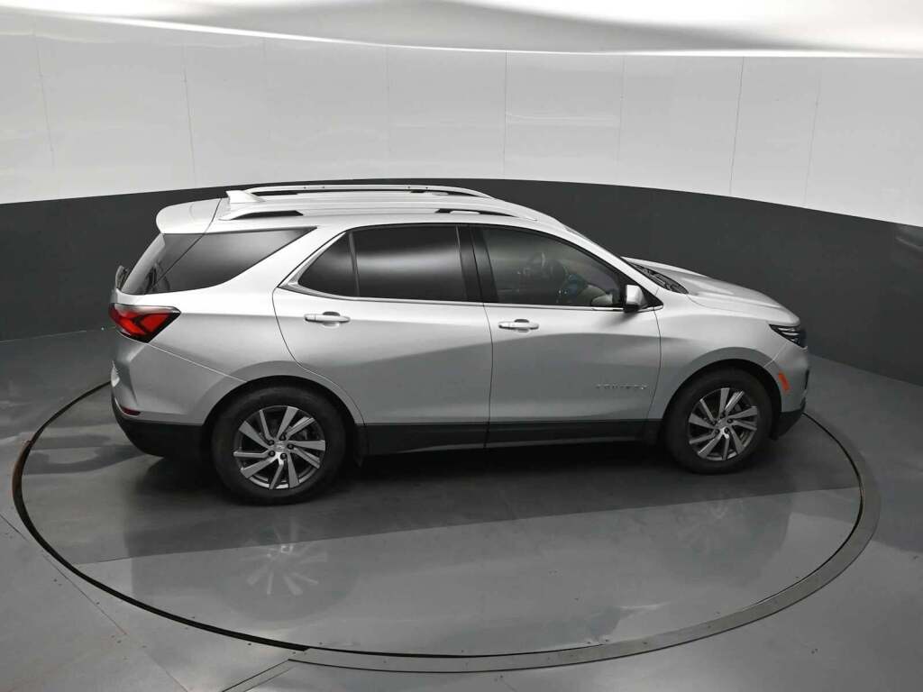 2022 Chevrolet Equinox AWD Premier