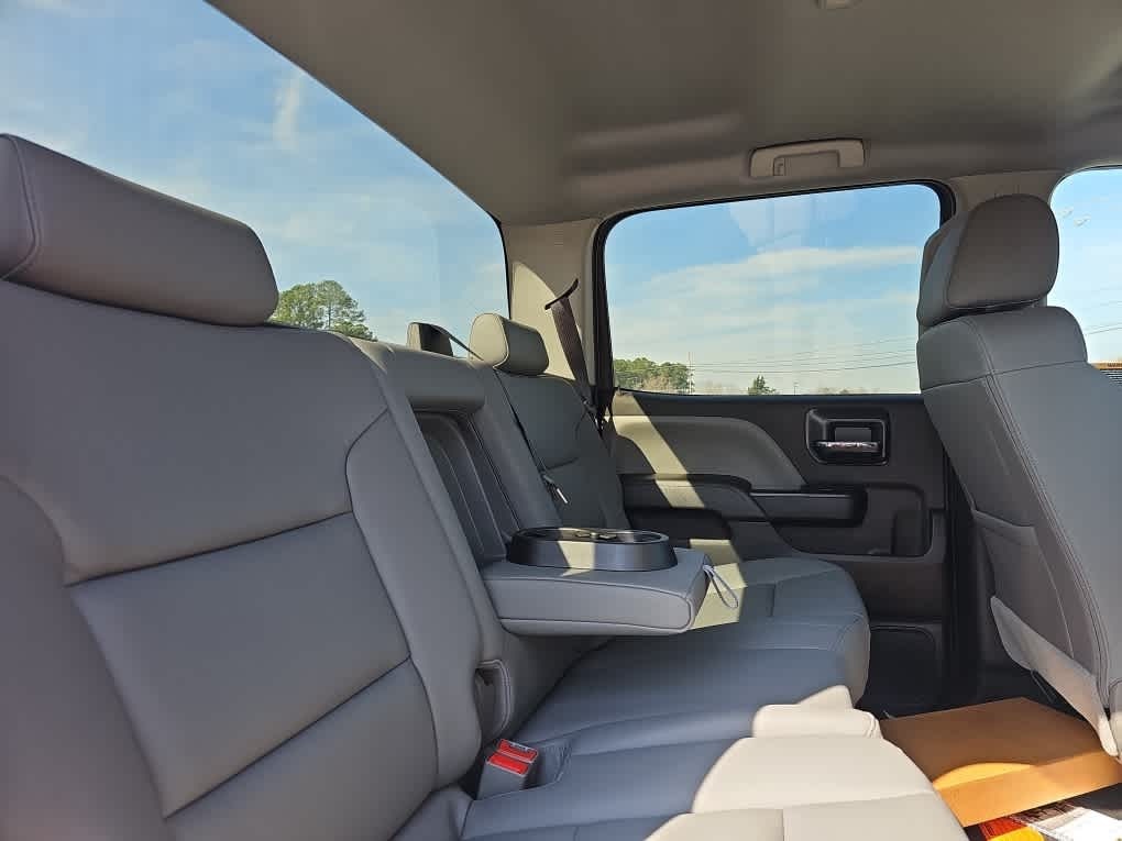 2024 Chevrolet Silverado 6500HD WT