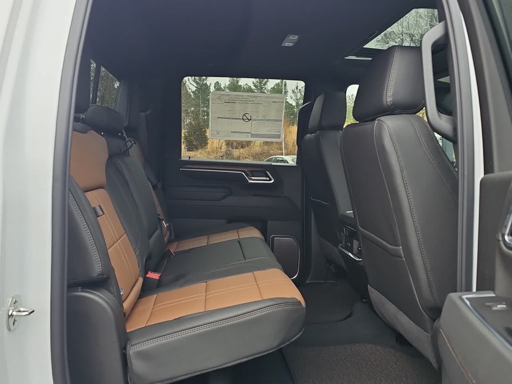 2026 Chevrolet Silverado 3500HD High Country