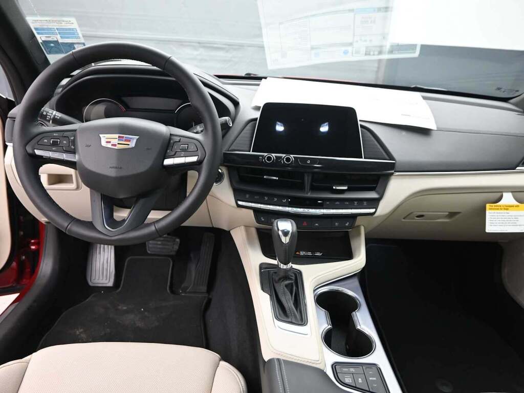 2026 Cadillac CT4 Premium Luxury RWD