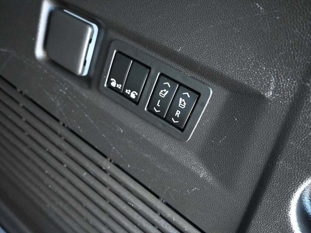 2021 GMC Yukon 4WD Denali