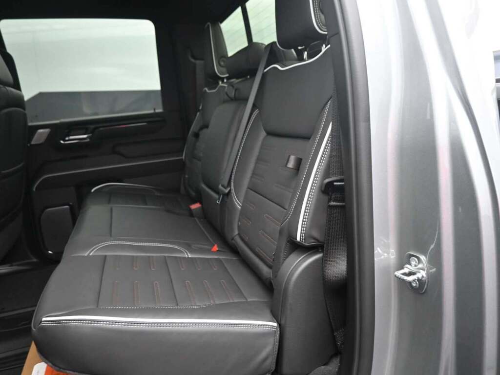 2026 GMC Sierra 2500HD AT4X