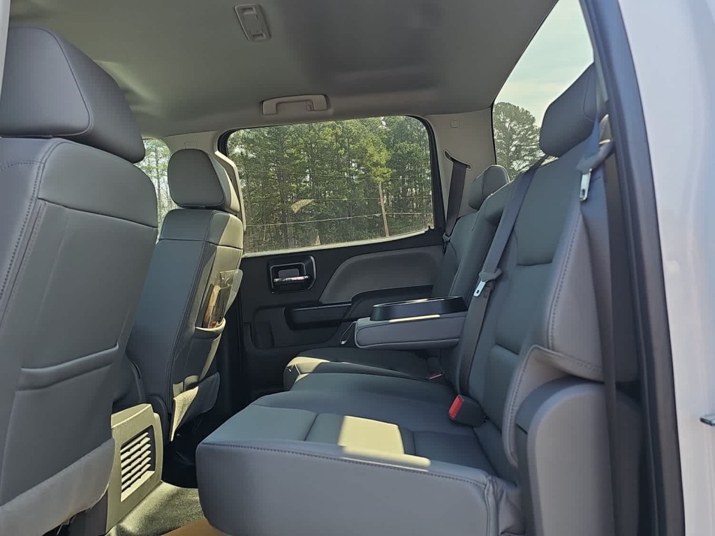 2024 Chevrolet Silverado 6500HD WT