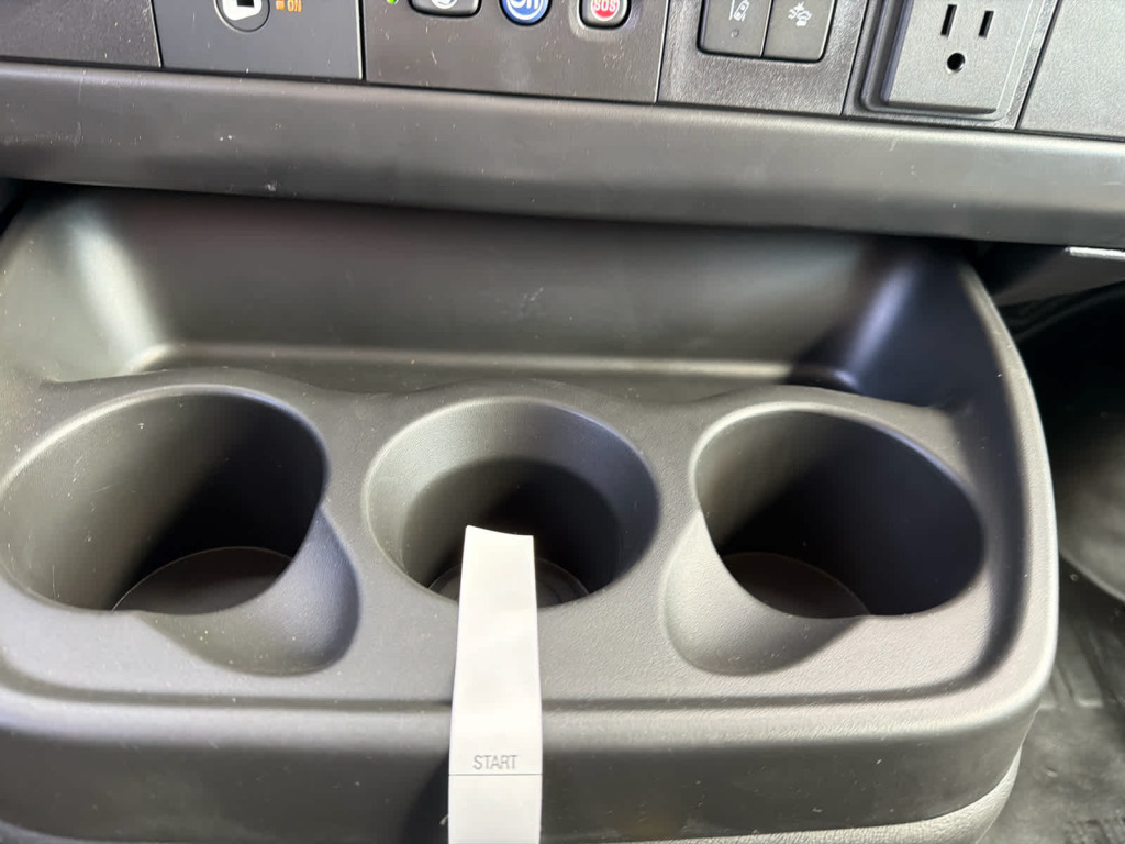 2025 Chevrolet Express Cargo RWD 2500 Regular Wheelbase WT