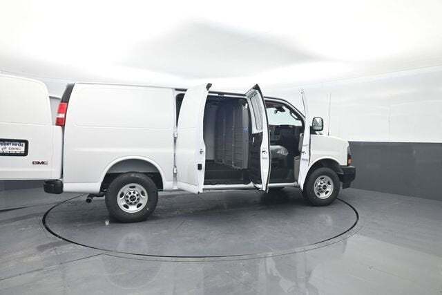 2025 GMC Savana Cargo RWD 2500 Regular Wheelbase Work Van