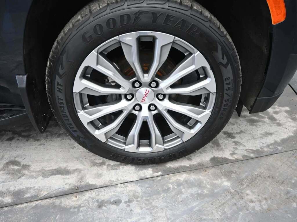 2021 GMC Yukon 4WD Denali