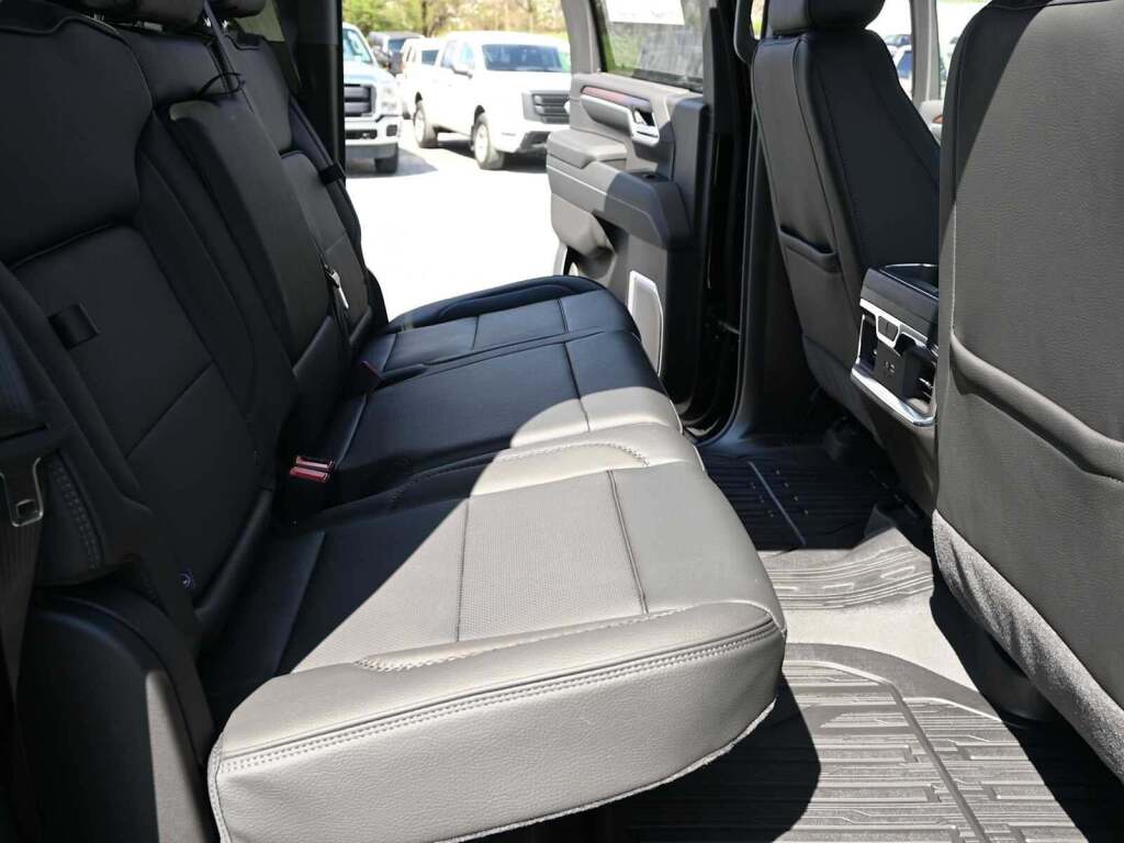 2026 GMC Sierra 3500HD Denali