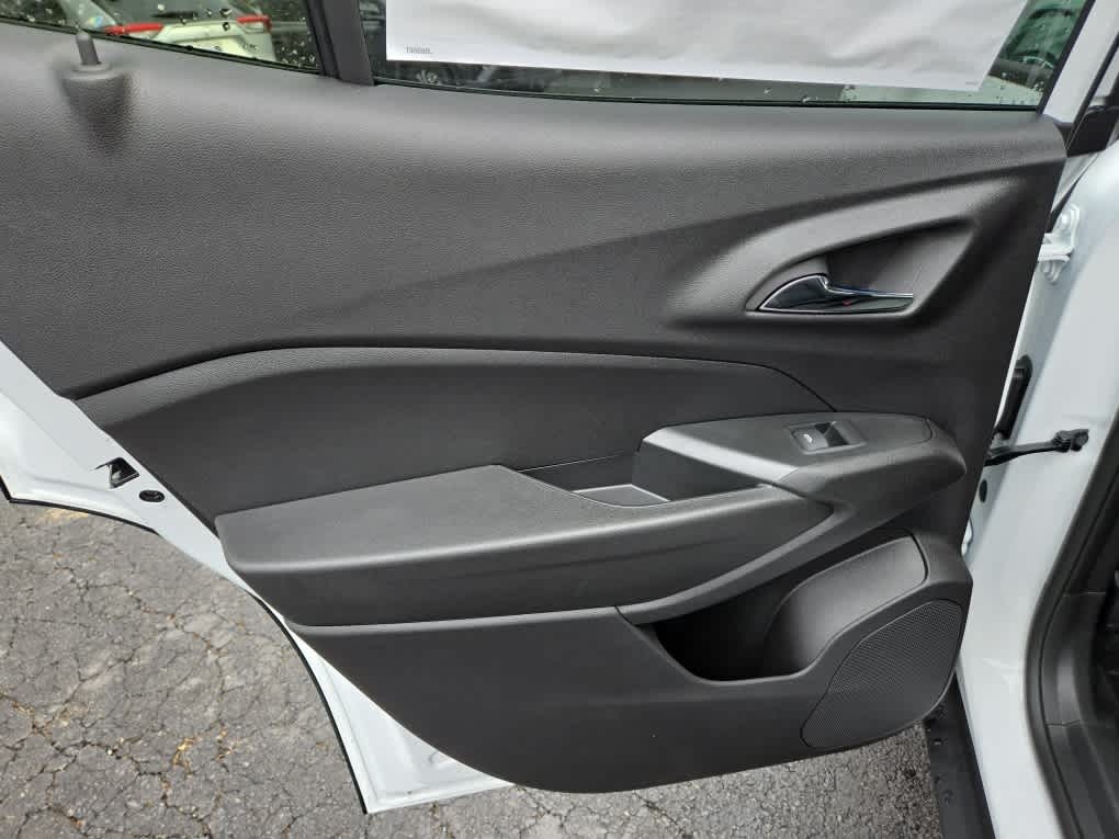 2026 Chevrolet Trax FWD LT