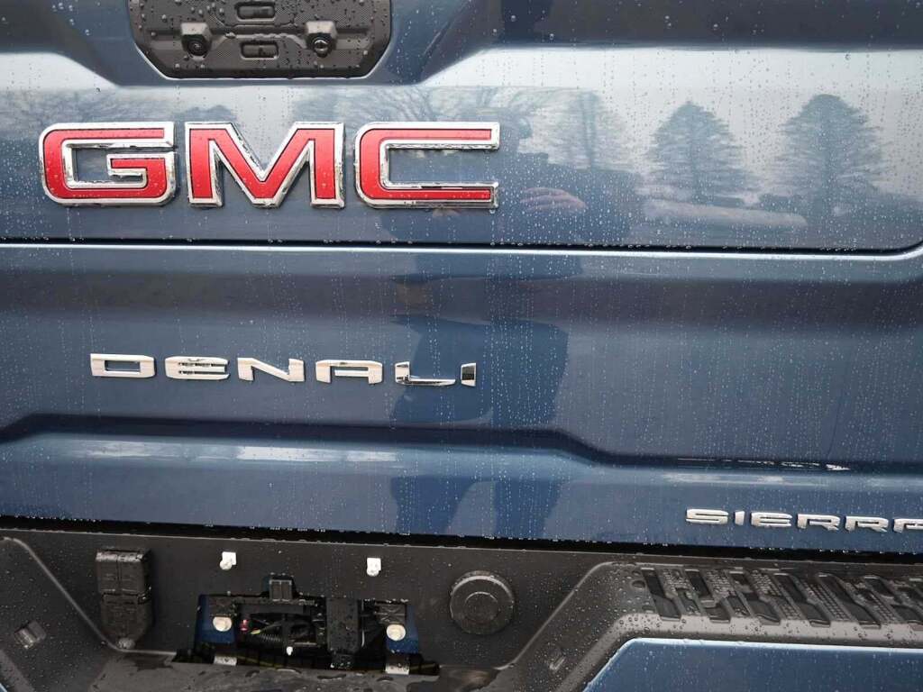 2026 GMC Sierra 3500HD Denali