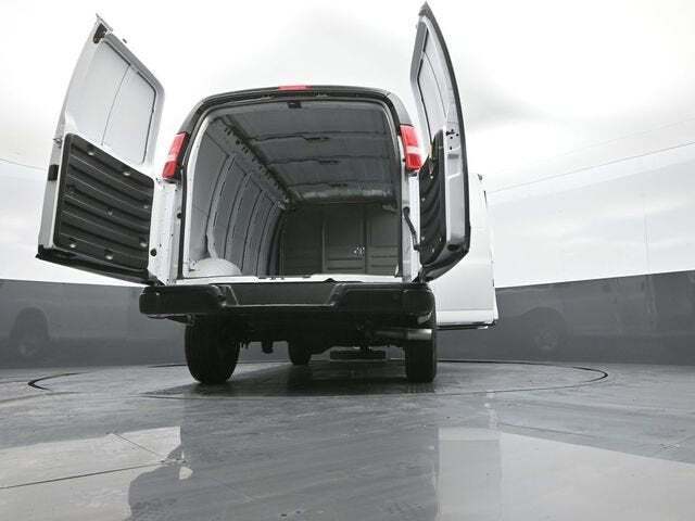 2025 GMC Savana Cargo RWD 2500 Regular Wheelbase Work Van