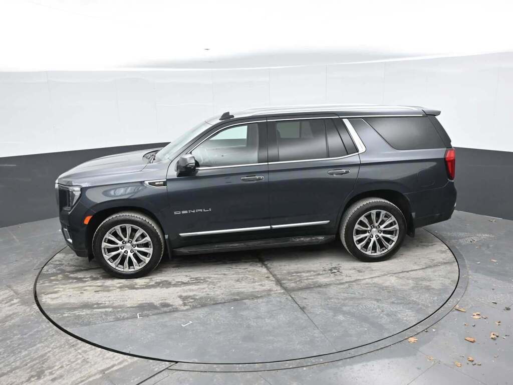2021 GMC Yukon 4WD Denali