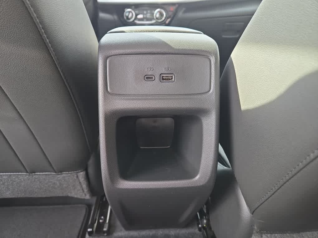 2026 Chevrolet Trax FWD LT