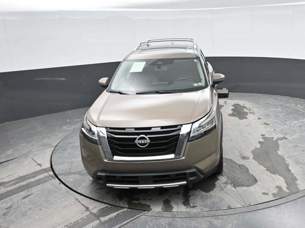 2023 Nissan Pathfinder Platinum 4WD