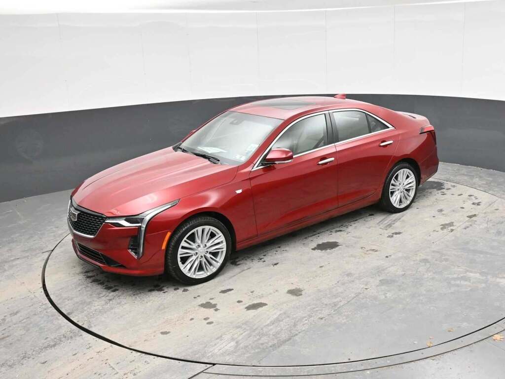 2026 Cadillac CT4 Premium Luxury RWD