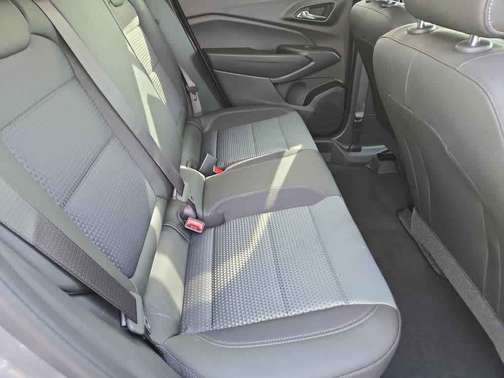 2026 Chevrolet Trax FWD LT