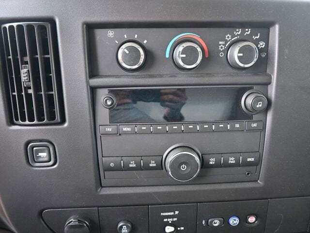 2024 GMC Savana Cutaway 4500 Van