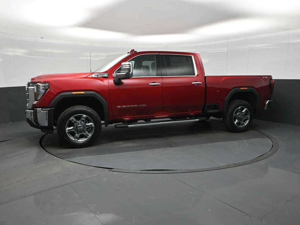 2026 GMC Sierra 2500HD SLT