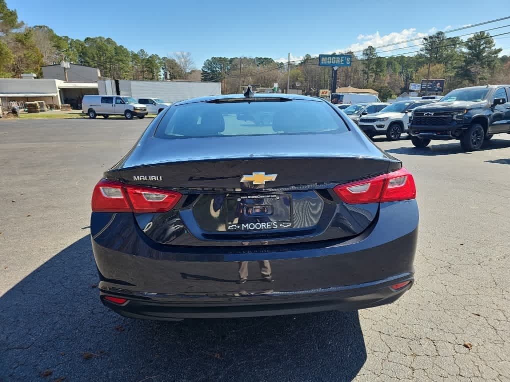 2022 Chevrolet Malibu FWD 1FL