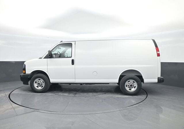 2025 GMC Savana Cargo RWD 2500 Regular Wheelbase Work Van