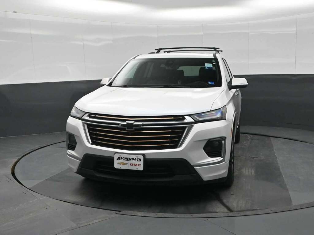 2023 Chevrolet Traverse AWD High Country
