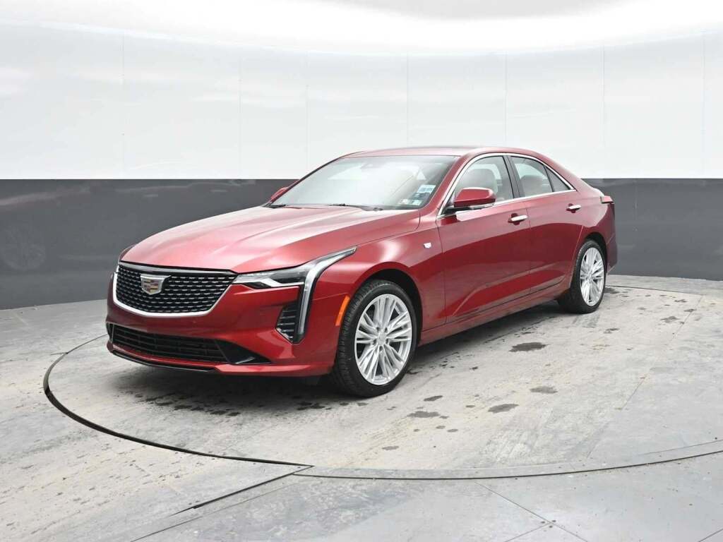 2026 Cadillac CT4 Premium Luxury RWD