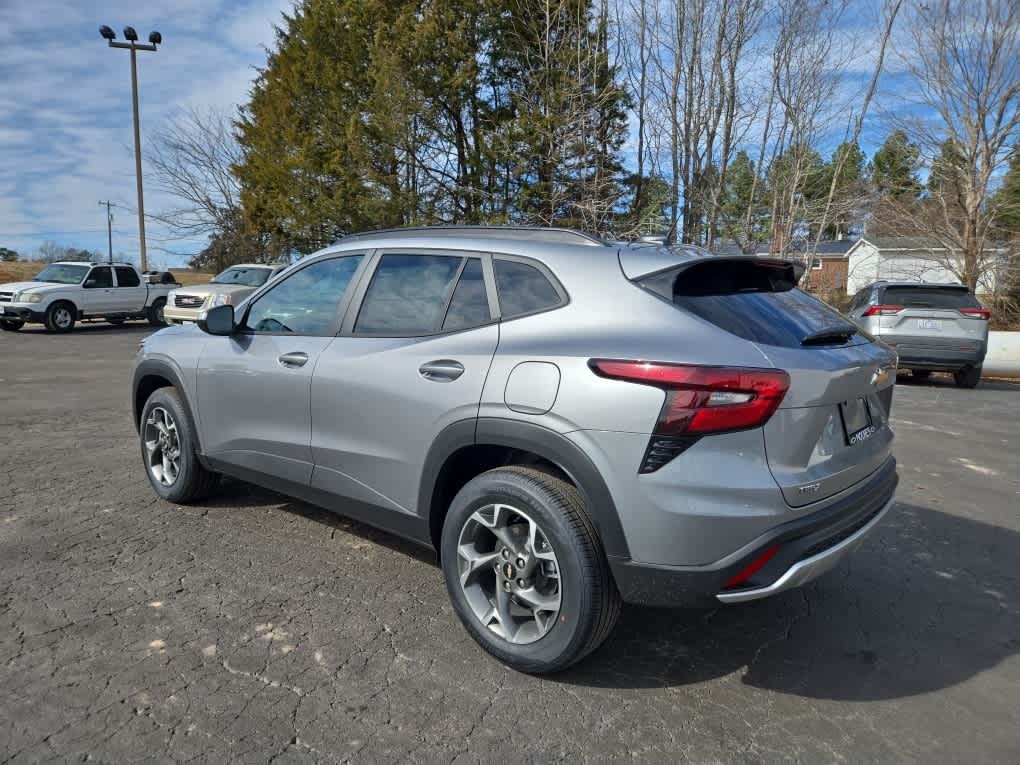 2026 Chevrolet Trax FWD LT