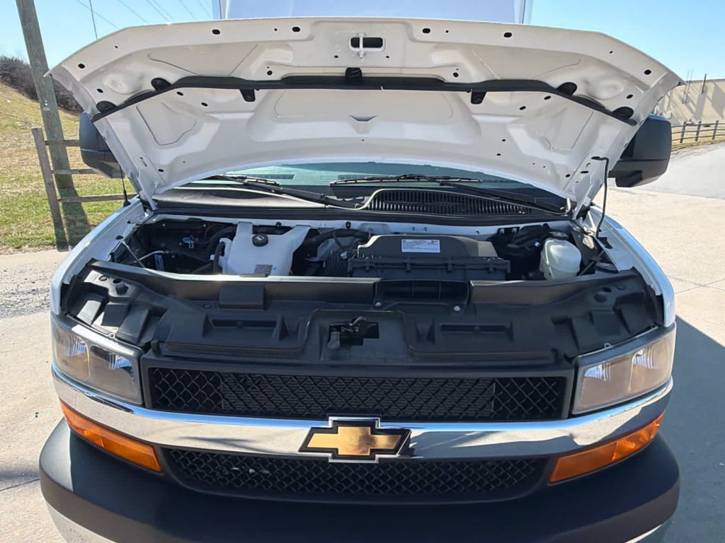 2024 Chevrolet Express Cutaway Work Van