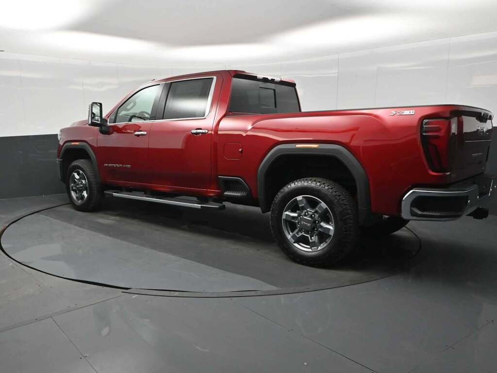 2026 GMC Sierra 2500HD SLT