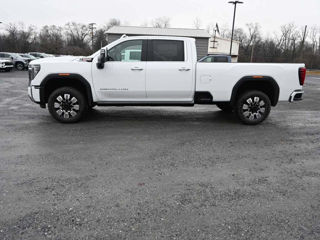 2026 GMC Sierra 3500HD Denali