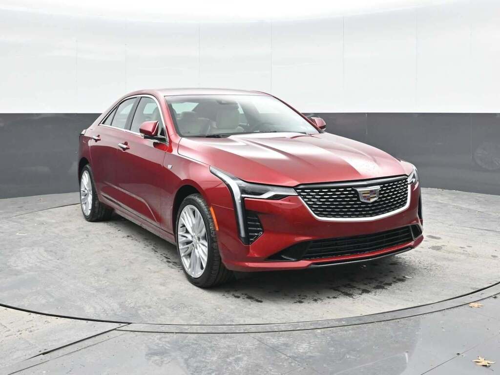 2026 Cadillac CT4 Premium Luxury RWD