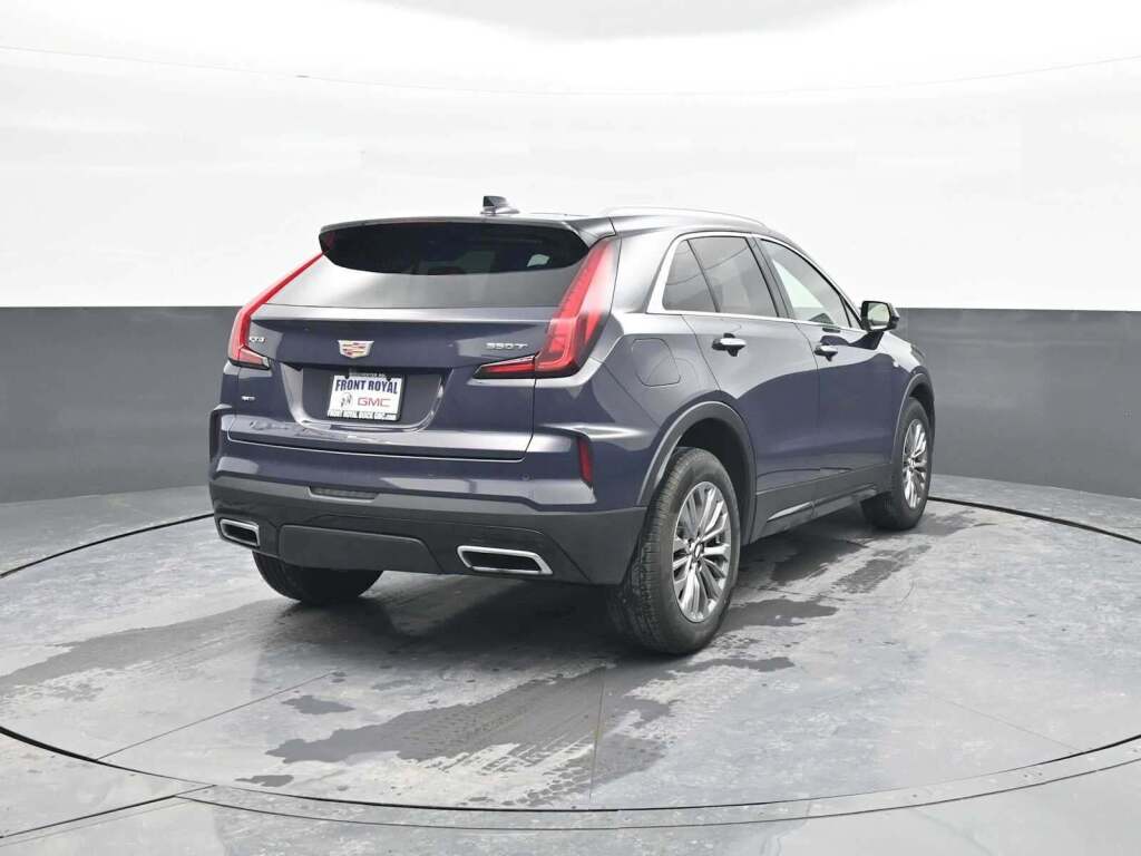 2024 Cadillac XT4 AWD Premium Luxury