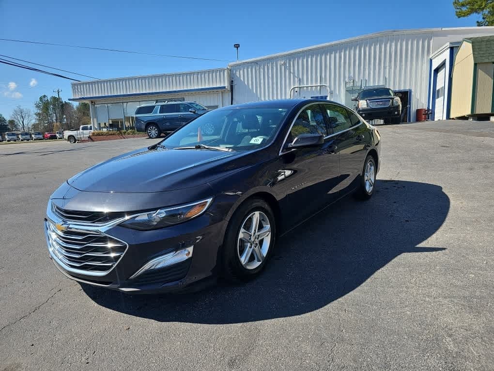 2022 Chevrolet Malibu FWD 1FL