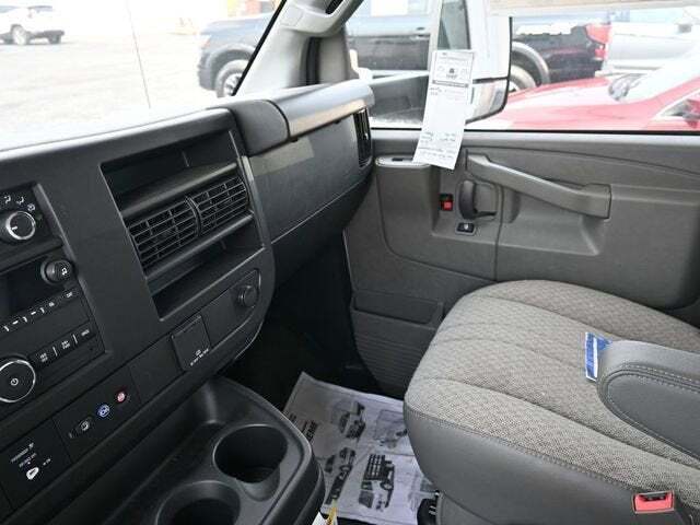 2024 GMC Savana Cutaway 4500 Van