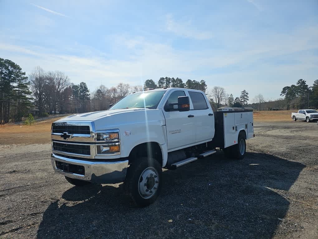 2024 Chevrolet Silverado 6500HD WT