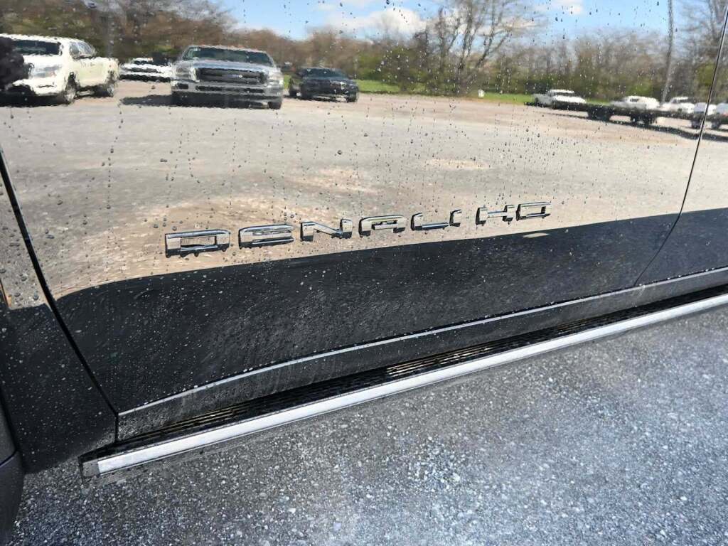 2026 GMC Sierra 3500HD Denali