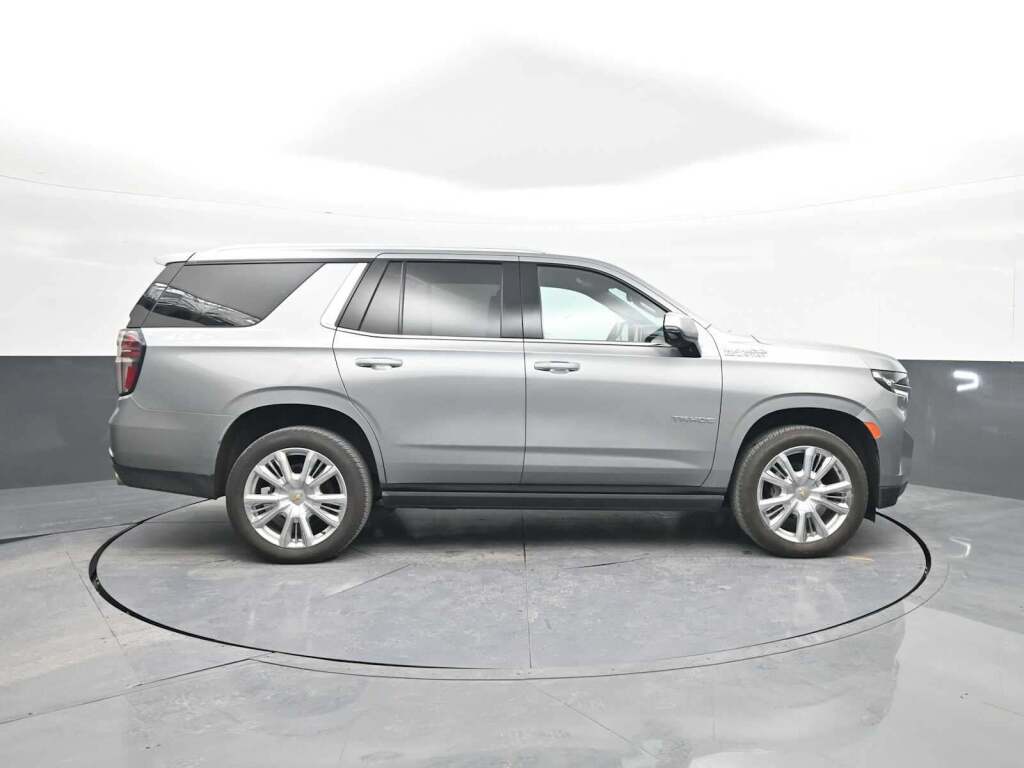 2024 Chevrolet Tahoe 4WD High Country